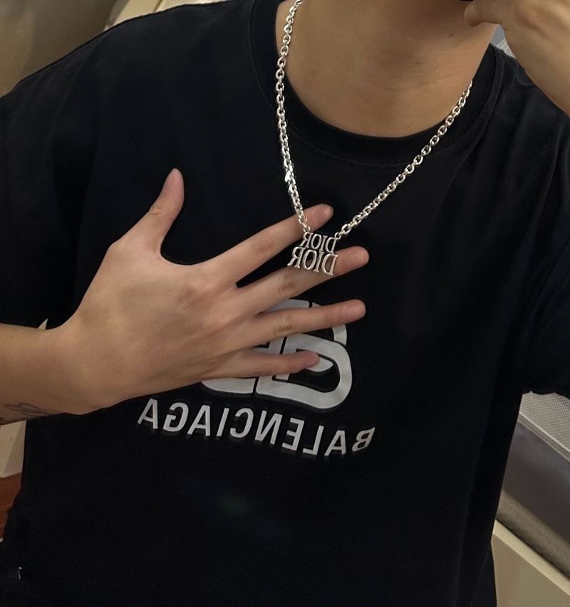 chr1st1an D10r necklaces